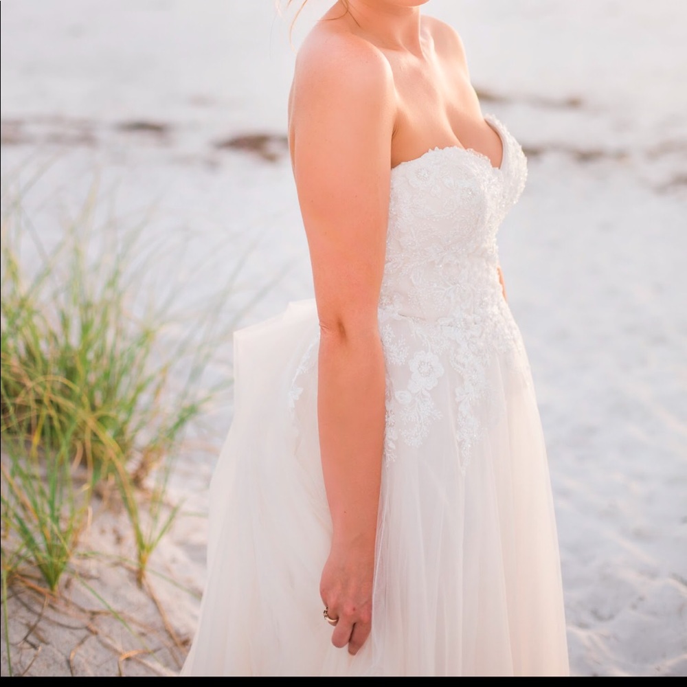 Pre Owned Maggie Sottero Wedding Dress